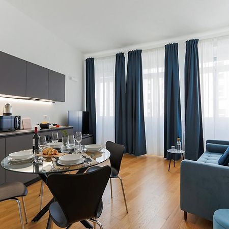 The Best Rent - Modern One Bedroom Apartment In San Babila Milano Eksteriør bilde