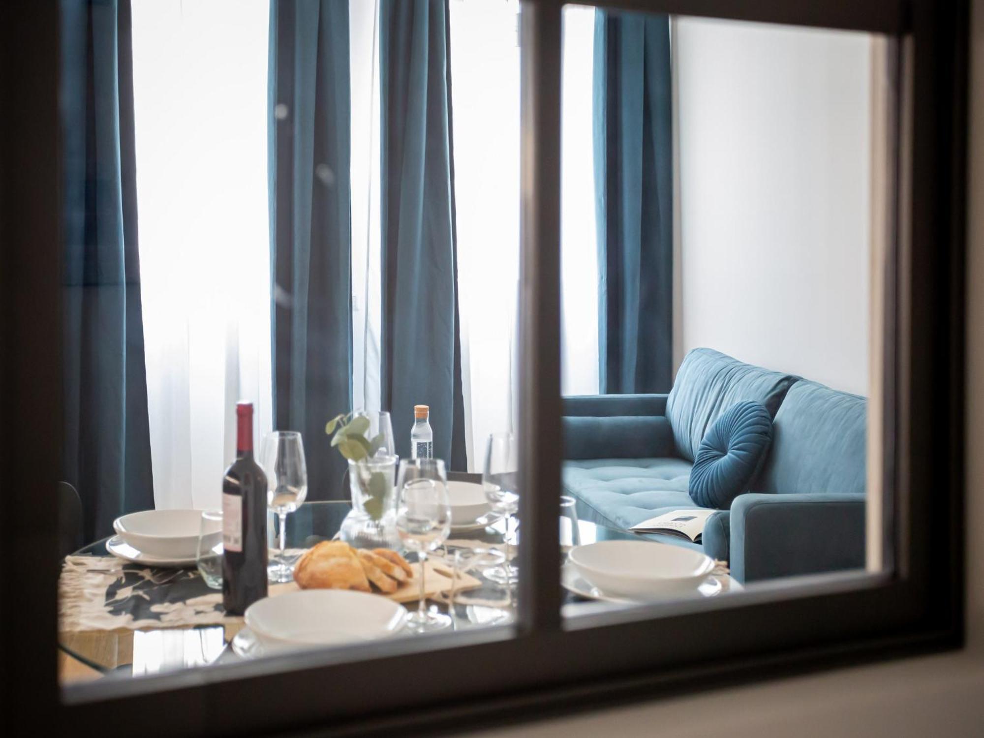 The Best Rent - Modern One Bedroom Apartment In San Babila Milano Eksteriør bilde